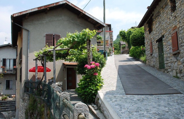 Stunning villa for 4 people with patio and pets allowed