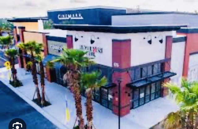 "Stylish 3BR/2.5BA Luxury Townhome – Your Dream Home Awaits!"