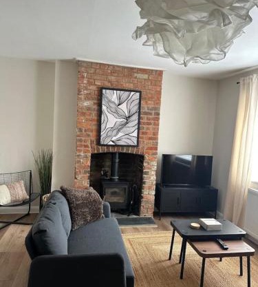 Stylish countryside 4bed cottage - Kingsey