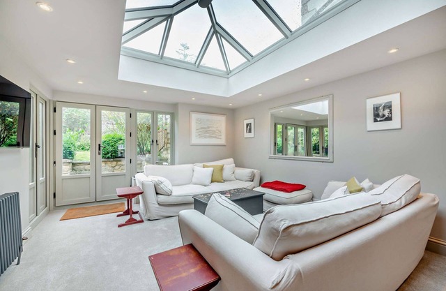 Stylish dog friendly cottage in the Cotswolds - Fleur de Lys