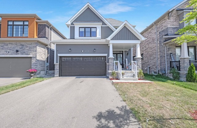 Stylish Duplex for a great stay in Haldimand