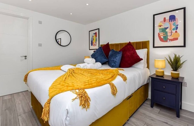 Stylish Flat in Centre - Hassle Free and Peaceful!