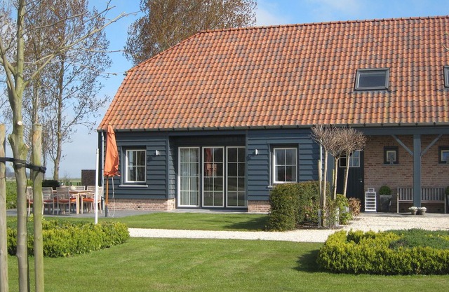 Stylish Holiday Home in Zuidzande with Sauna