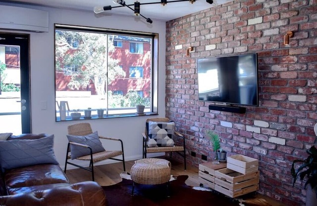 Stylish Modern Apartment in Marrickville