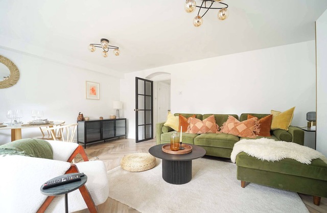 Stylish one bedroom flat on Gordon road - Hopewell