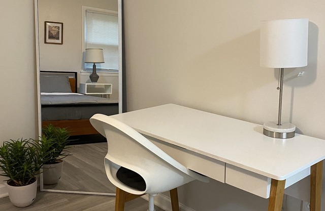 Suite at Oxon Hill: near Gaylord, MGM, National Harbor