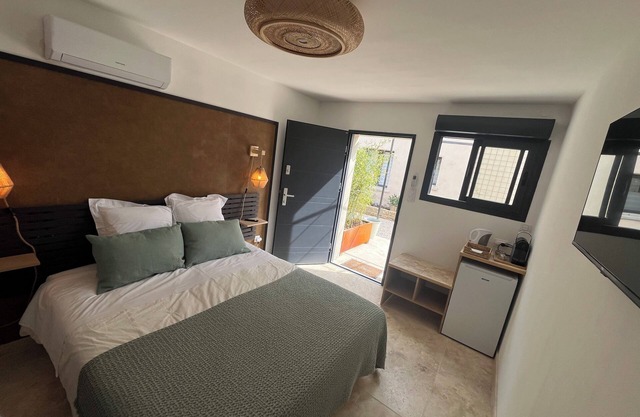 Suite Parentale Indépendante au Sein de la Maison D'hamih, Avec Petit-déjeuner