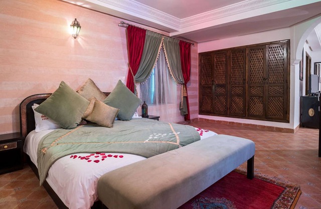 Suite Royale Ambassador - Jade