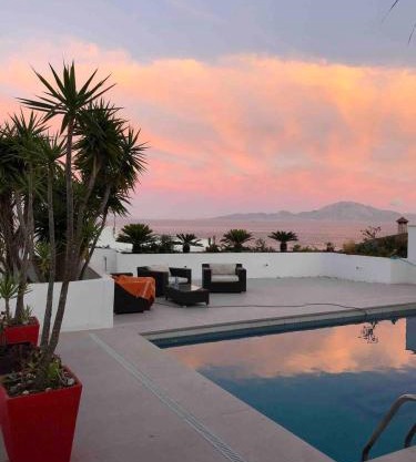 Suite with stunning views of Africa