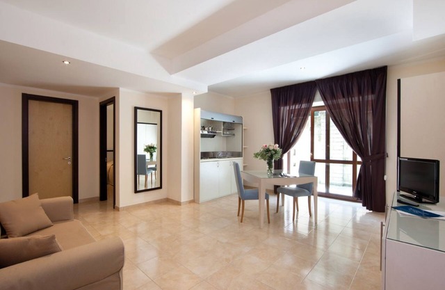 Suites & Residence Hotel Napoli