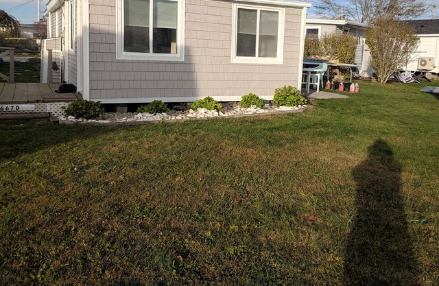 SUMMER 2022 - NOW BOOKING! EAST MATUNUCK BEACH COTTAGE ON POTTER'S POND