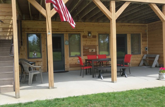 Summer Rental at Northern Bay Golf Resort at Castle Rock Lake - sleeps 9