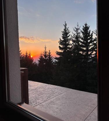 Sunčani breg 3