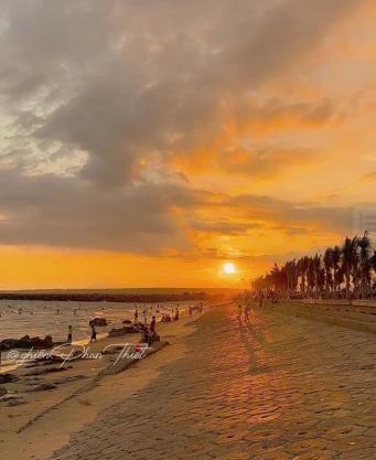 Sun Moon - Biển Thương Chánh
