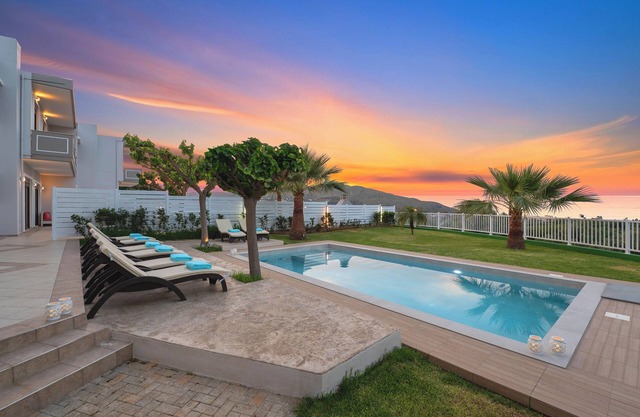 Sunlight Villa 
