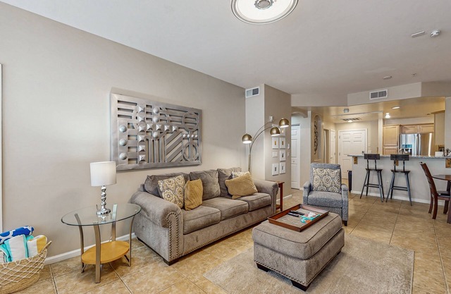 Sunny Vibes & Cozy Stays in the Heart of North Scottsdale.