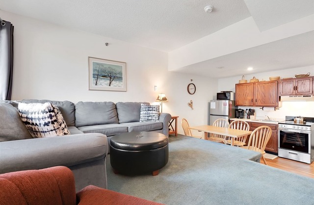 Sunrise A-129 | 1 Bed, 1 Bath