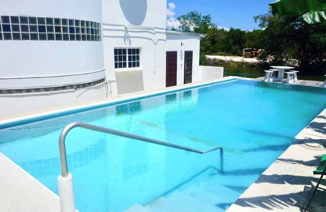 Sunrise Seaview Studio with Pool & Deck, 1st Floor