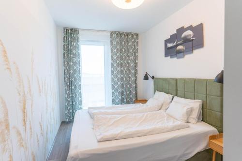 Sunset Resort 408