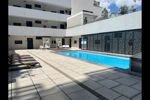 Sunset Resort 409 With Pool - Happy Rentals