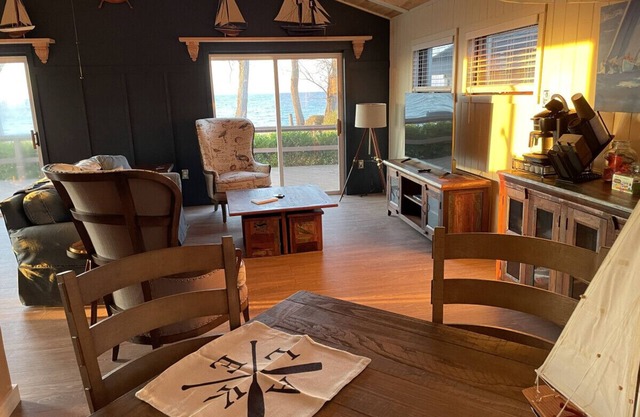 Sunset View Lake House