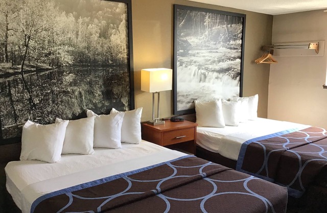 Super 8 by Wyndham Miles City