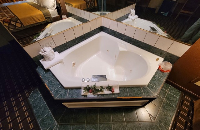 Super 8 by Wyndham Newcomerstown