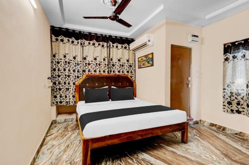 Super Hotel O Adarsh Nagar Near Kavya Hospital