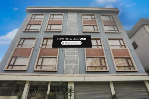 Super Townhouse Oak Sevoke Road Siliguri