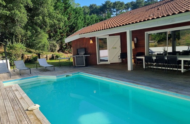 Superb villa near the golf course and the ocean