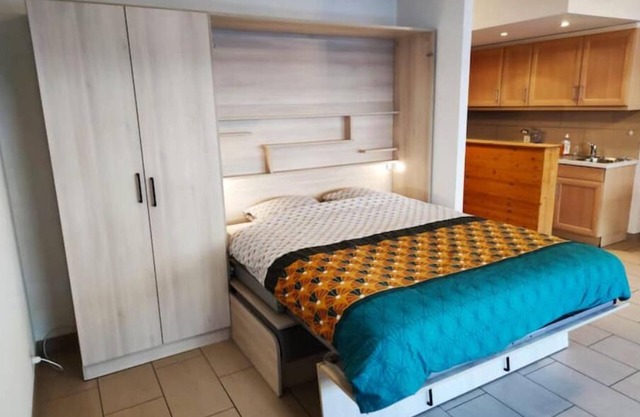 Superbe Studio Dans L'enceinte des Bains Thermaux de Saillon