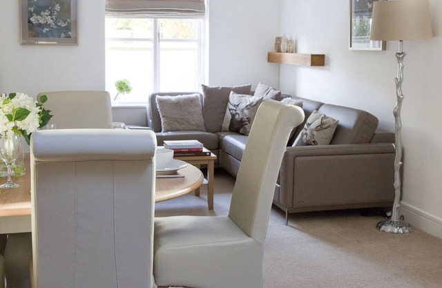 Superior deluxe 3/4 bedroom house