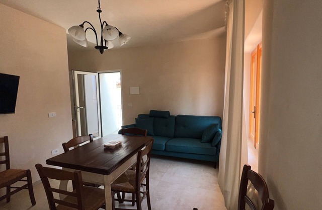 SUPERIOR HOUSE ASFODELI a two-minute walk from the beach