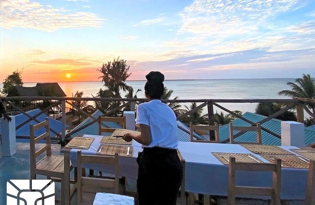 Superior Oceanview Suite - Sleeps 5 Guests