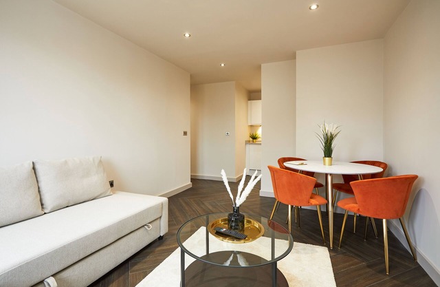 Suites Humber Lofts Residences 