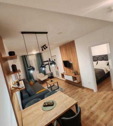 Surčin Central Stay