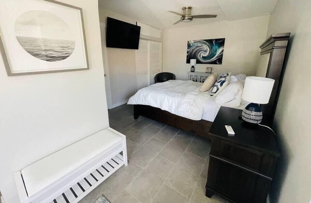 Surf's Up #6 - Direct River Access w/ Beach and Dock