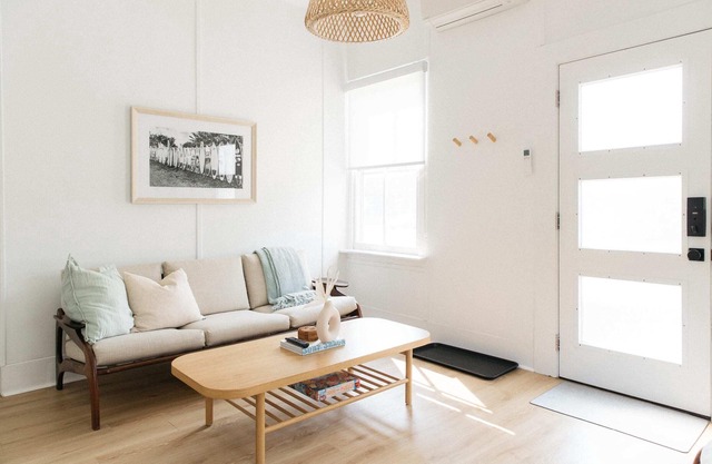 Surf Vibes|California Cool design | Close to beach