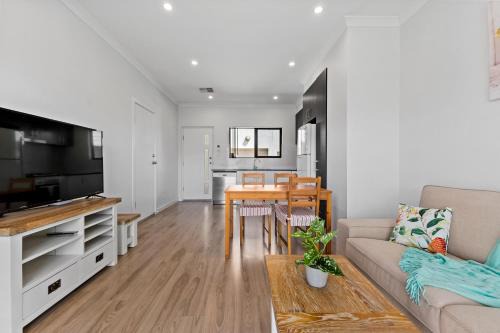 Swainson on Bernards