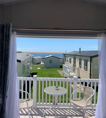 Swan View Haven, Littlesea