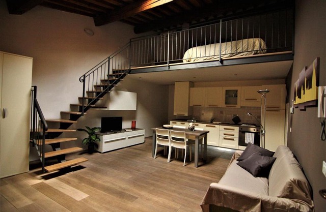 Sweet Home In Santa Croce