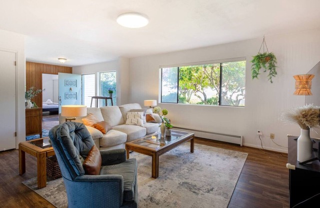 Sweet Lower Unit w/Amazing view @Whidbey Island