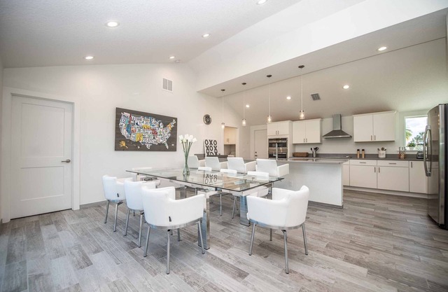 SWISS 14 - Lake Stephanie