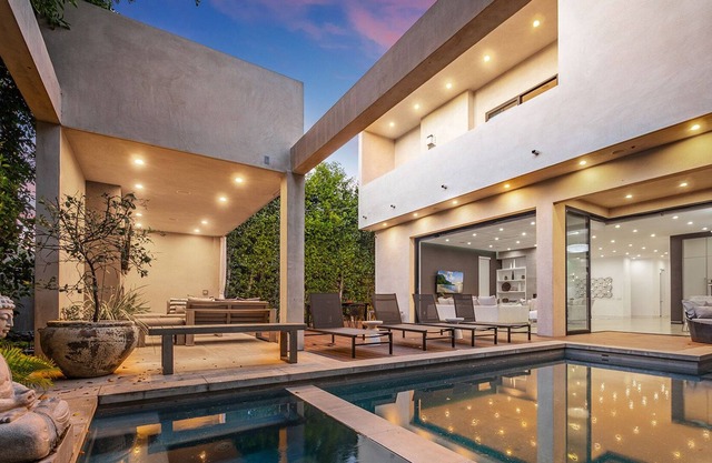 Sycamore Luxury Villa