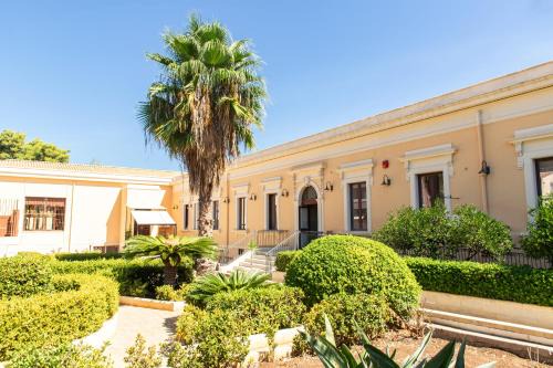 Syraka Hotel LR Collection