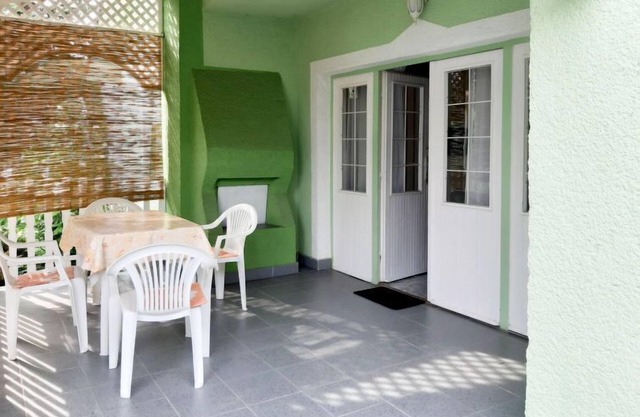 Szabo (MAF144) by Interhome