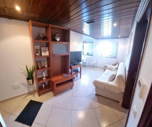 T1 Monte Gordo, Urb. Monte Fino