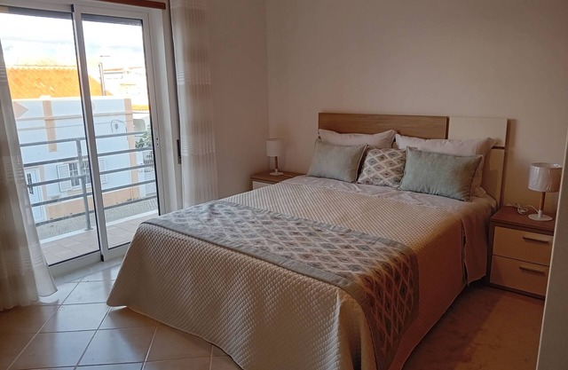 T2 Em Zona Muito Tranquila