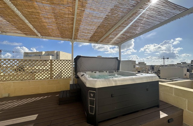 Ta' Pinu Spa Suite - Luxury Heritage Living