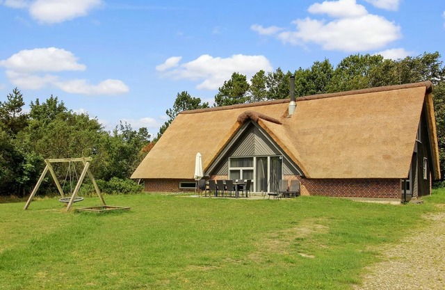 "Tabithe" - 2.2km from the sea by Interhome